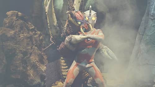 Giant Ant Chouju vs. Ultra Brothers