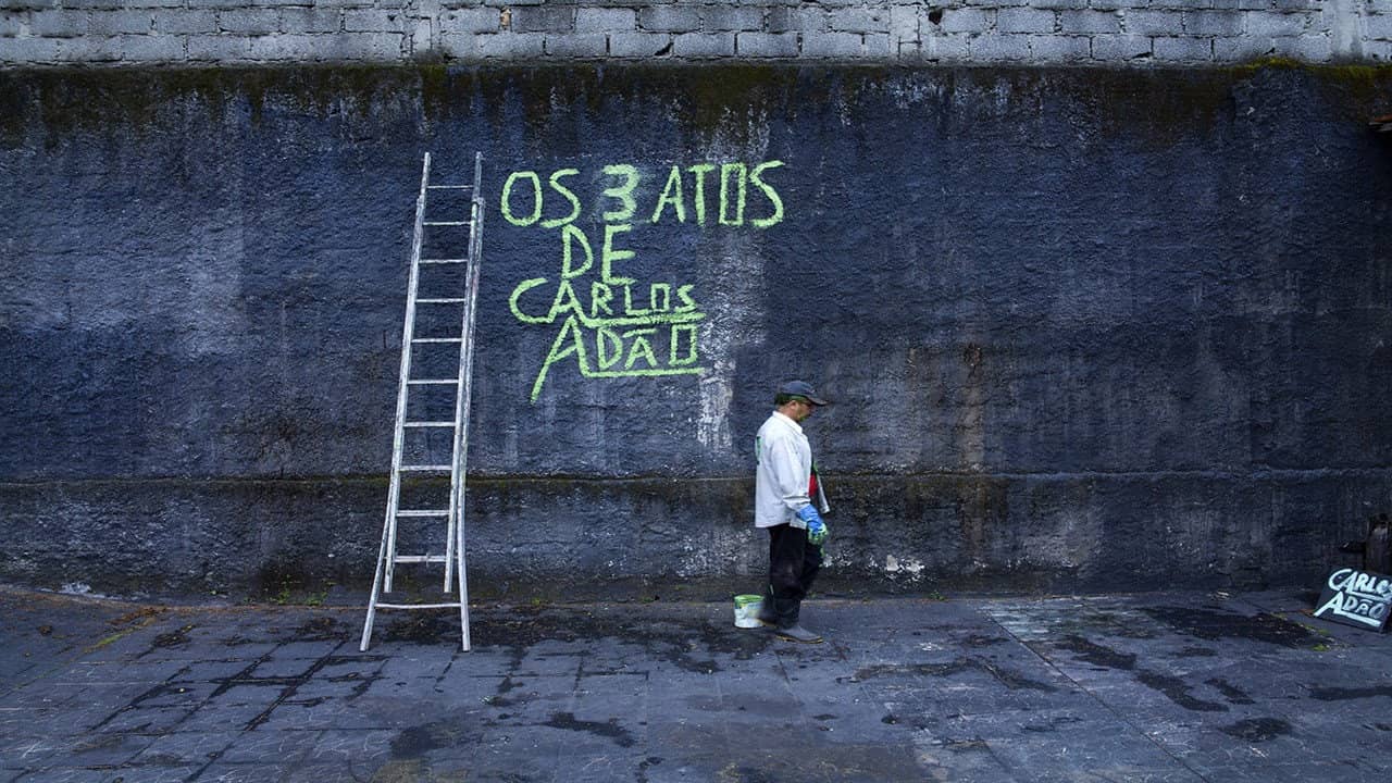 Os 3 Atos de Carlos Adão backdrop