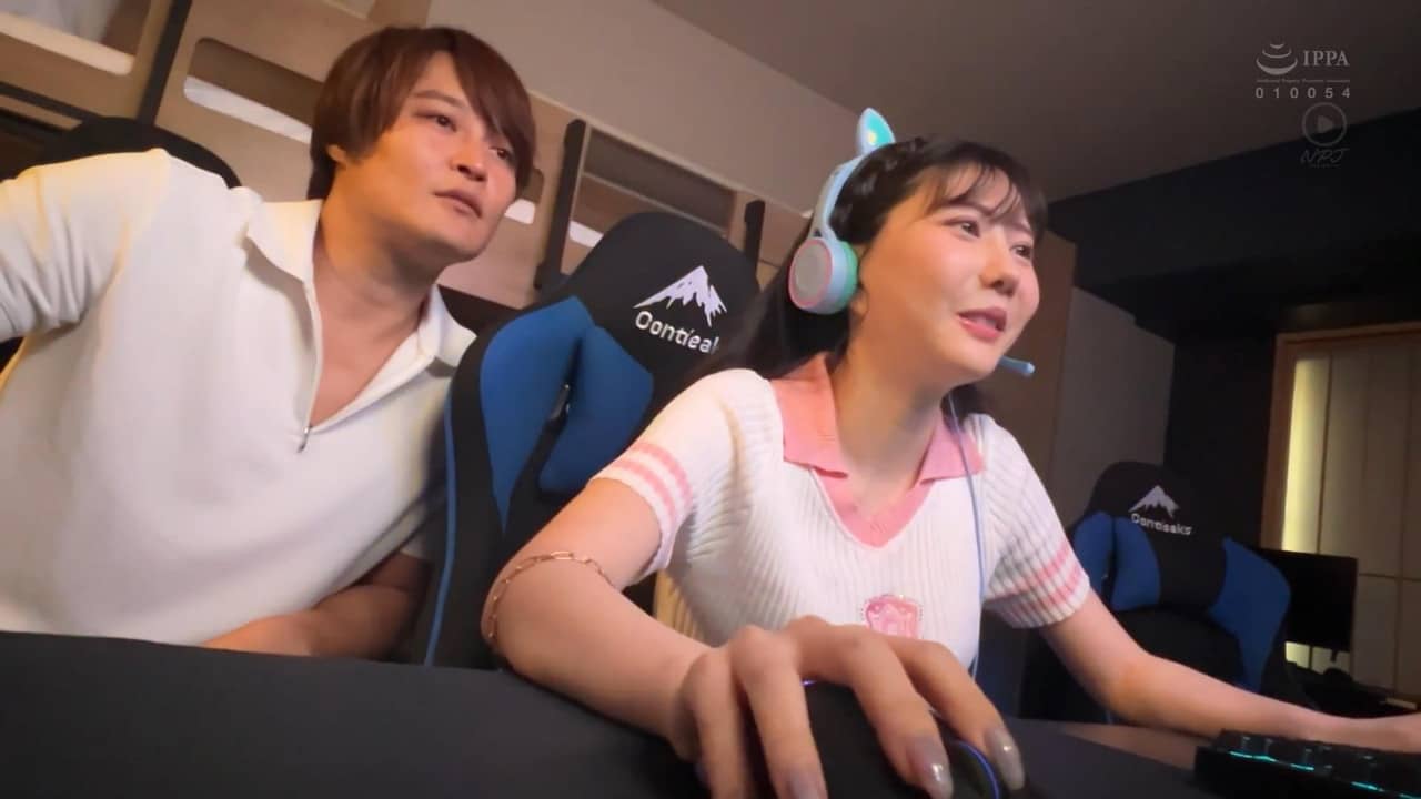 NPJS-135ゲーマーお姉さんの配信に課金しまくってたらオフパコできたよ!! ミズキさん2〇歳 ゲームとコスプレ大好きな引きこもりお姉さん backdrop