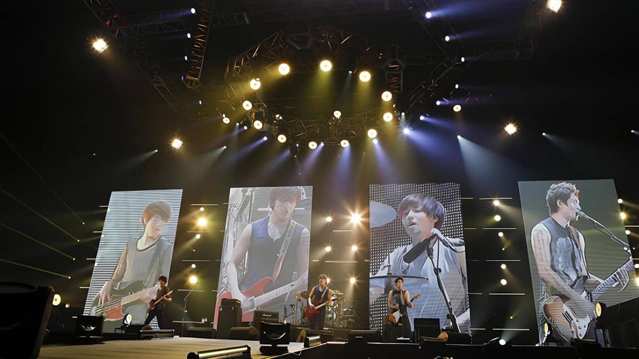 CNBLUE Arena Tour 2012 ~COME ON!!!~ backdrop