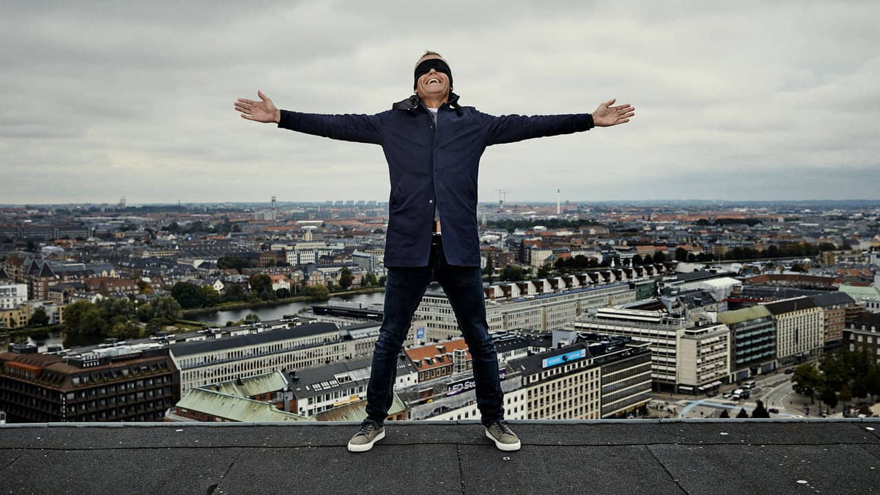 Blind tillid med Bubber backdrop