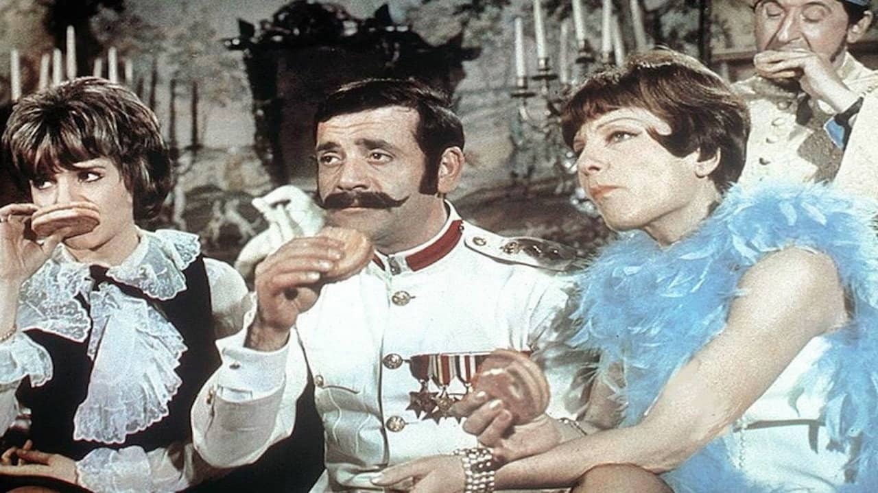 A Strange Kind of Colonel backdrop
