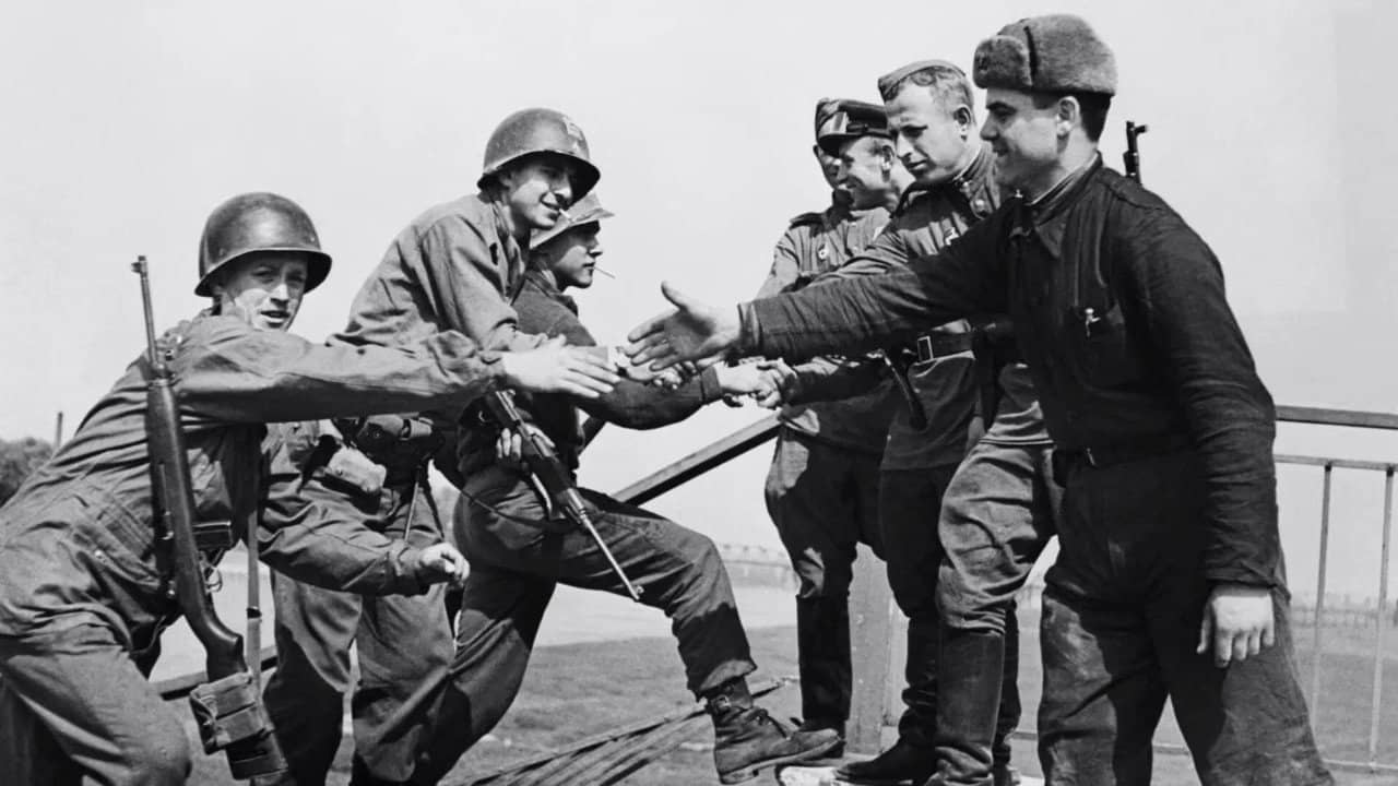 WWII – The End backdrop