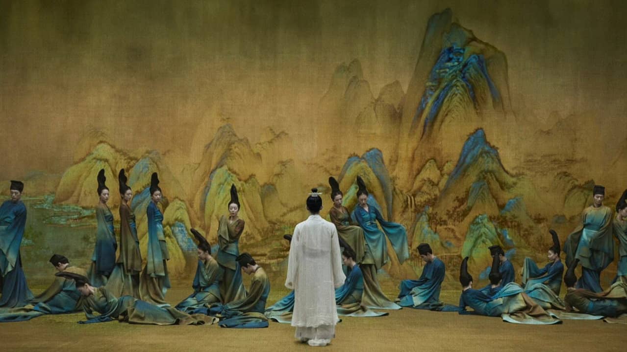 A Tapestry of a Legendary Land backdrop