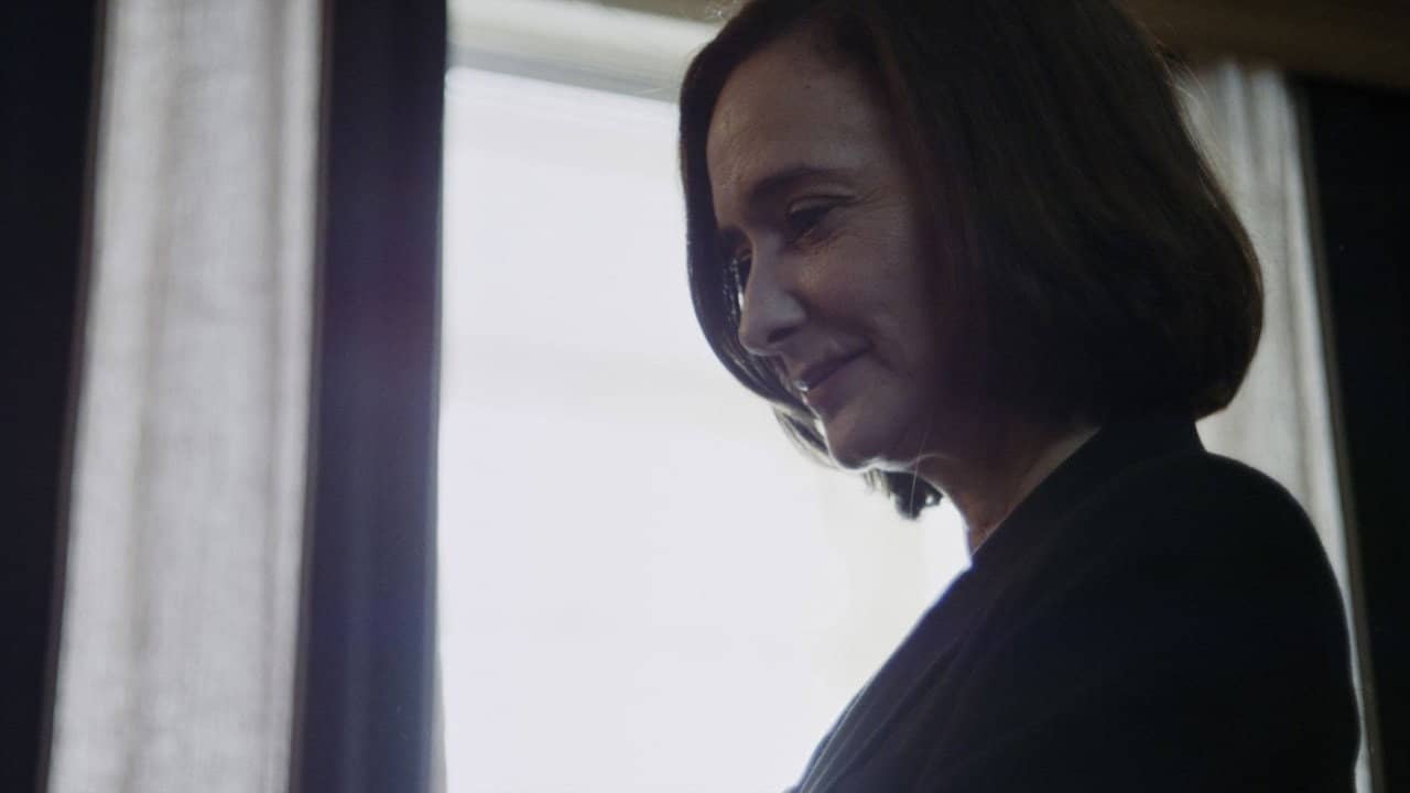Le Prochain backdrop