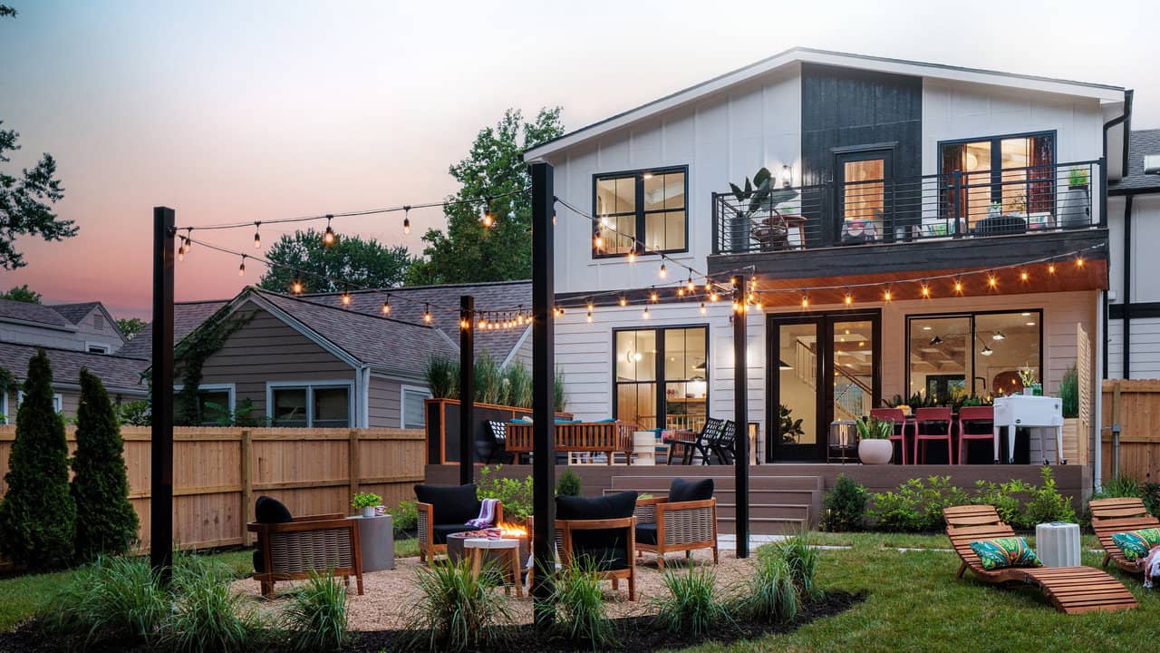 HGTV Urban Oasis backdrop