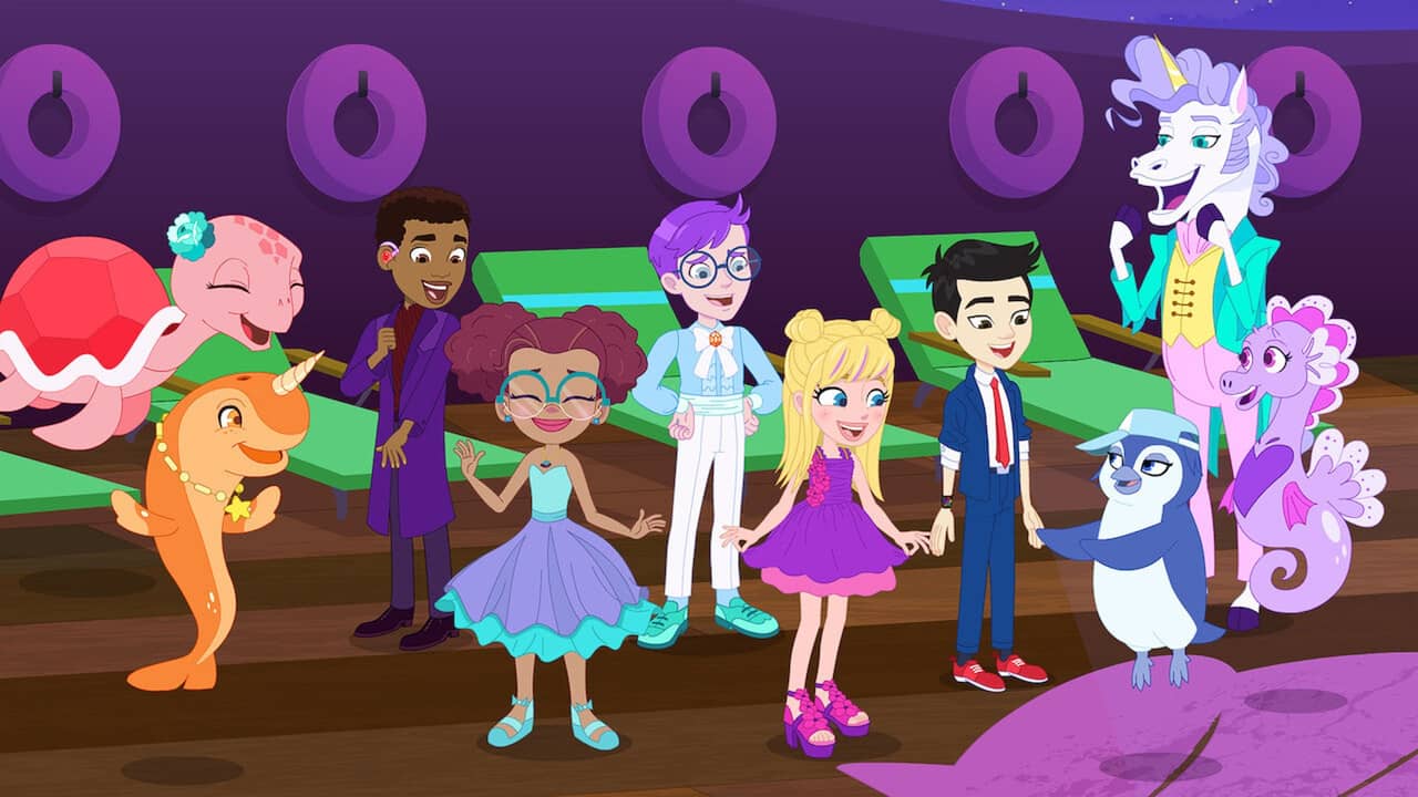 Polly Pocket Sparkle Cove Adventure backdrop