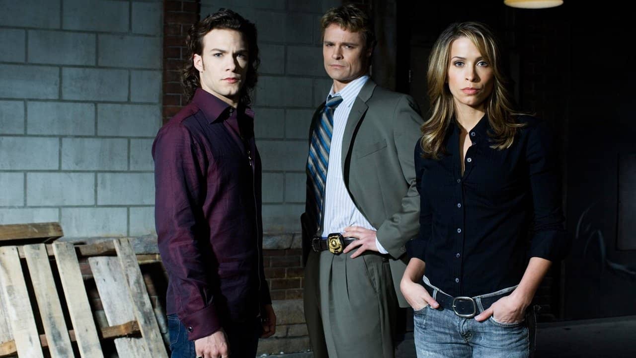 Blood Ties backdrop