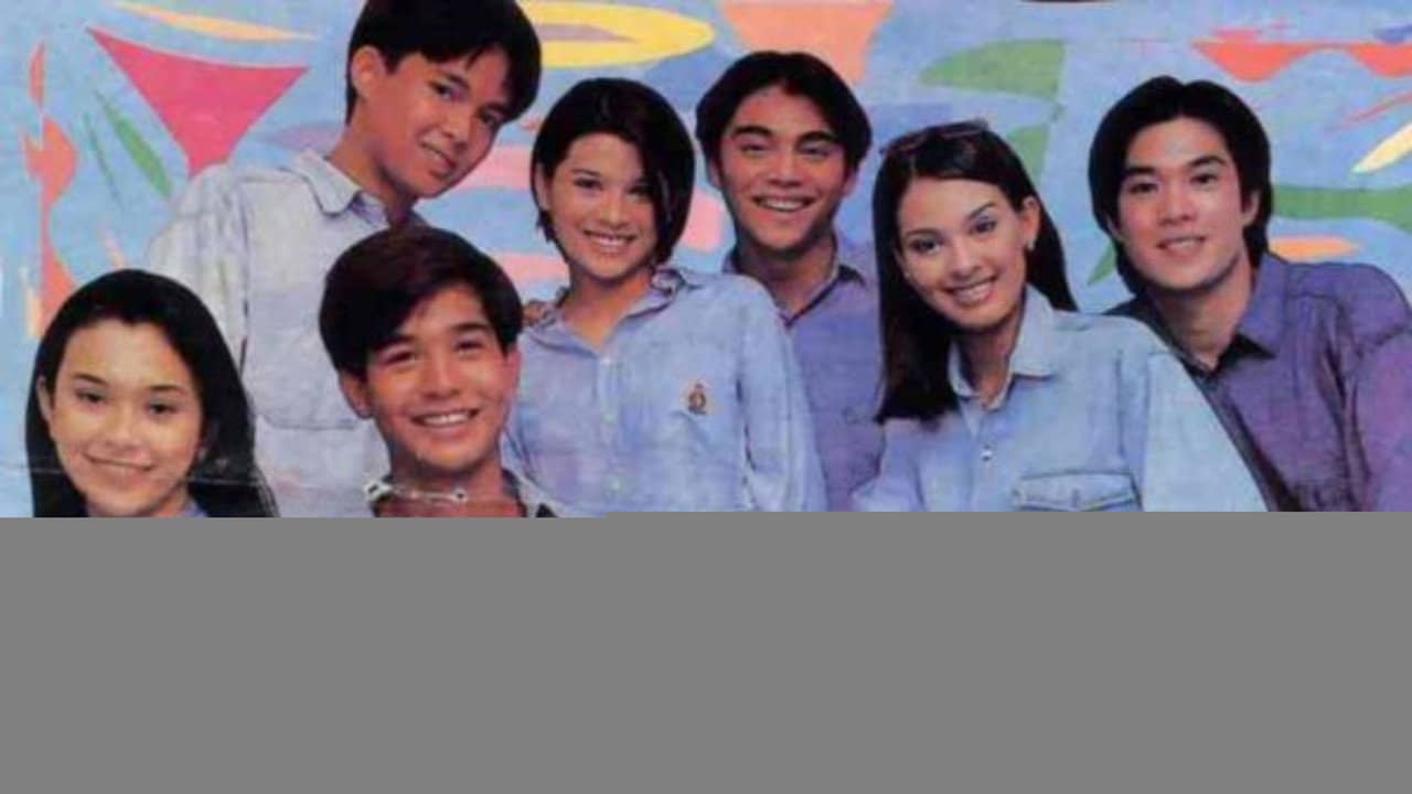Gimik backdrop