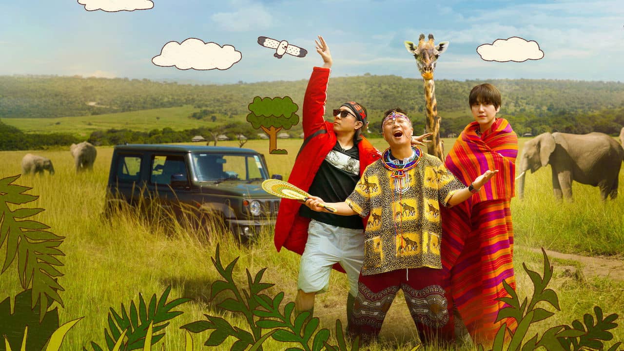 Three Idiots in Kenya backdrop