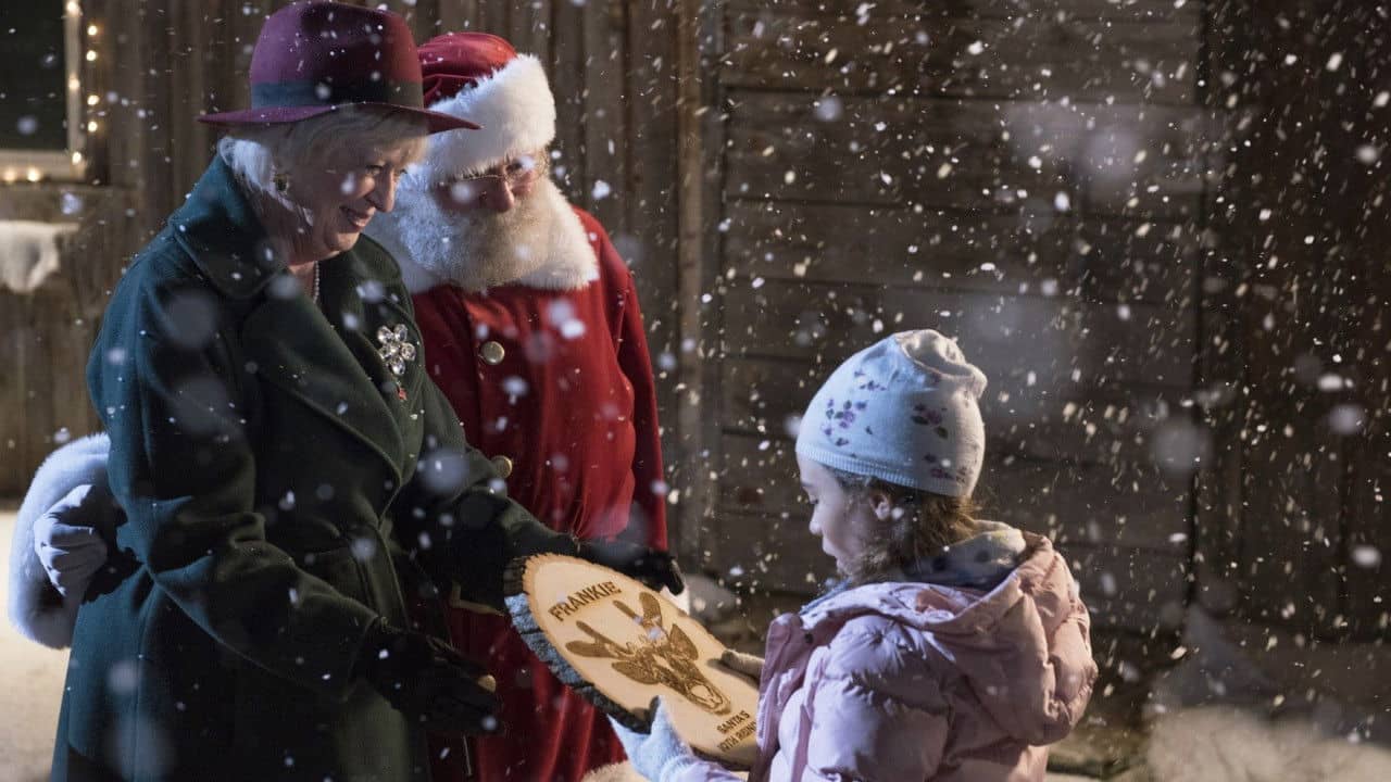 Last Chance for Christmas backdrop