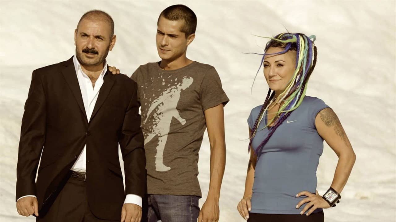 Sonsuz Bir Aşk backdrop