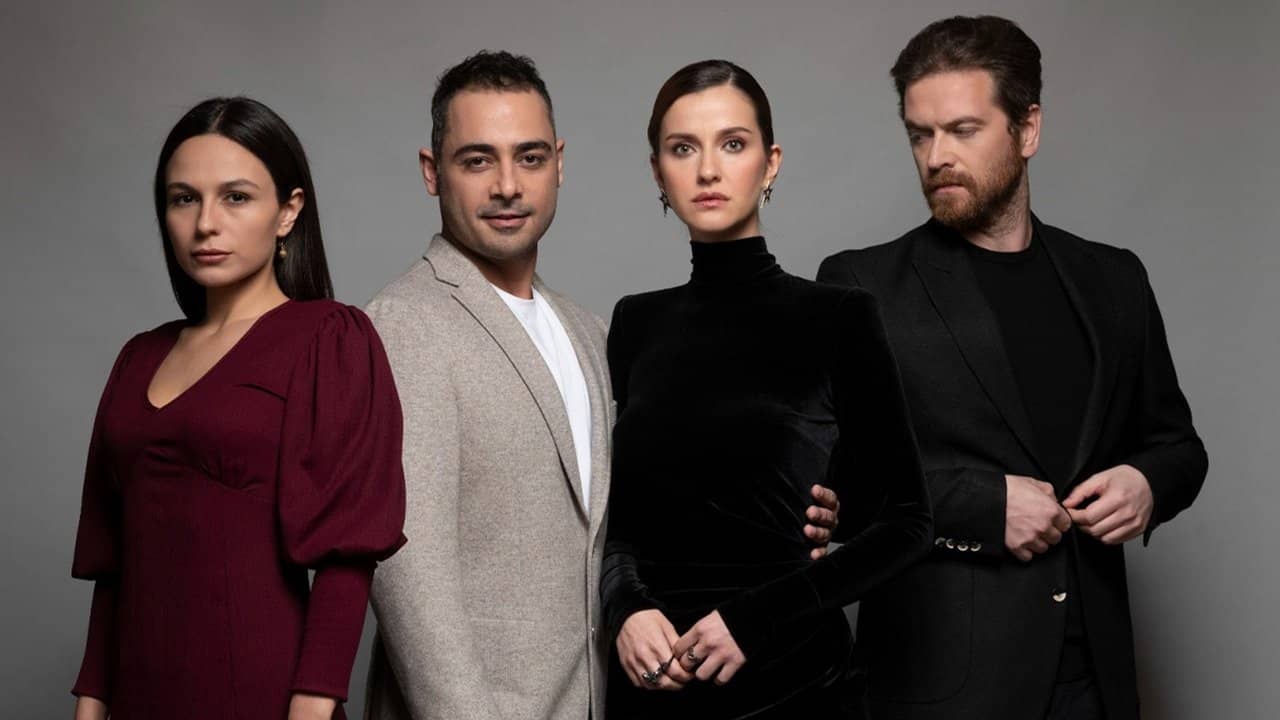 Annenin Sırrıdır Çocuk backdrop