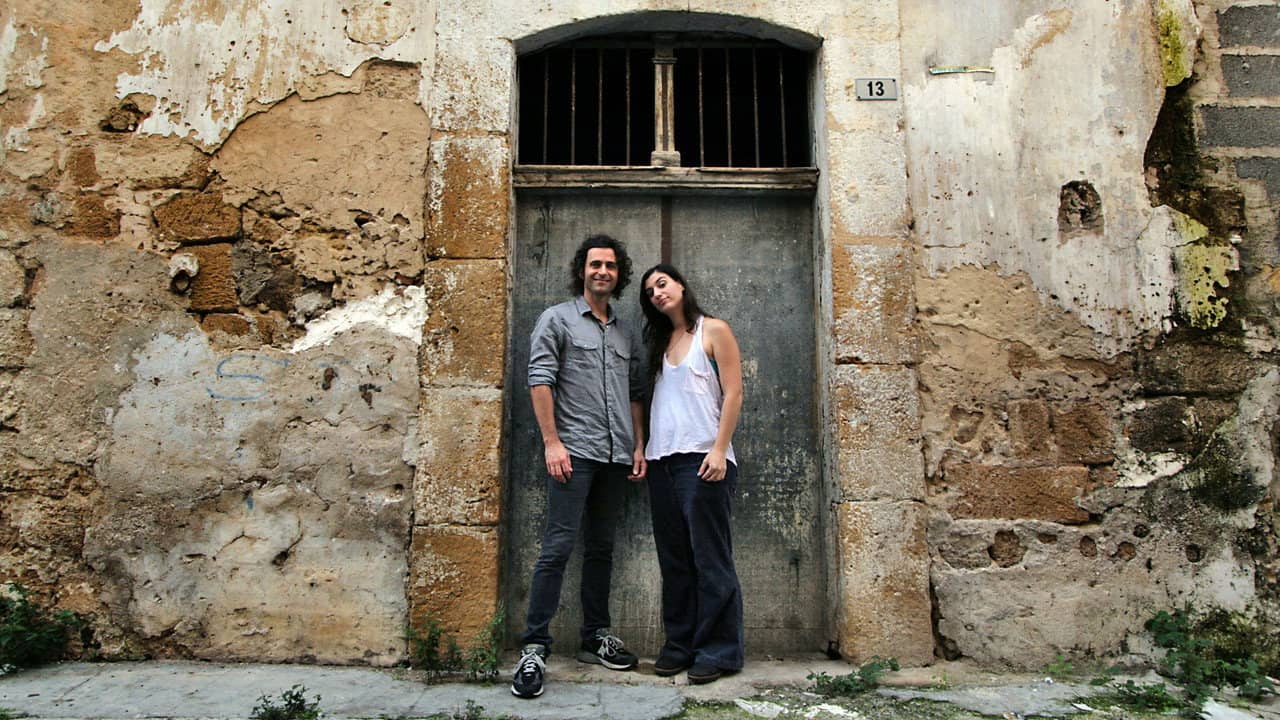 Frank Zappa – Summer '82: When Zappa Came to Sicily backdrop