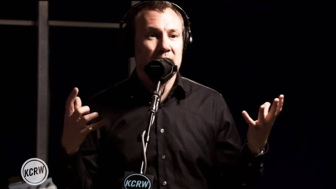 David Gray At KCRW backdrop