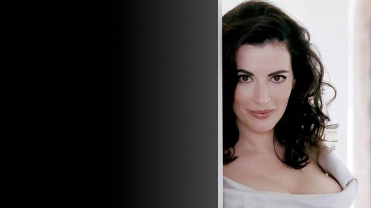 Nigella backdrop