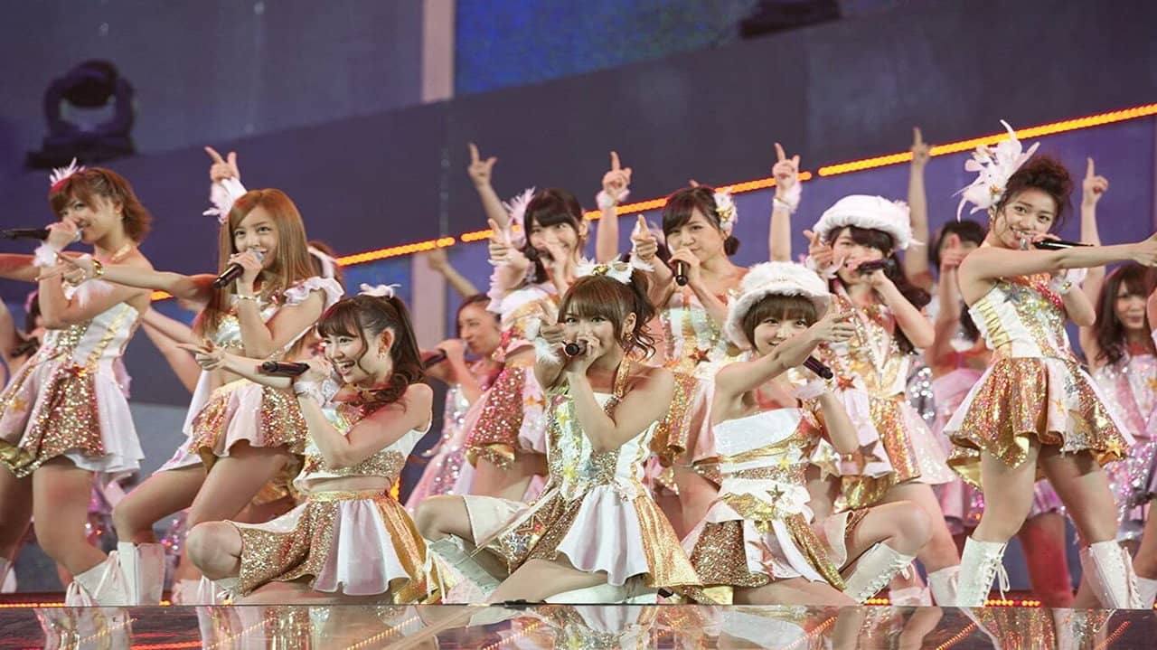 Maeda Atsuko's Tearjerking Graduation Announcement in Saitama Super Arena backdrop