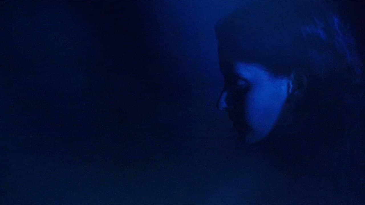 Midnight, Blue backdrop