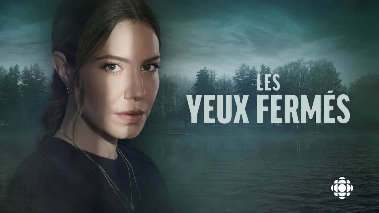 Les yeux fermés backdrop
