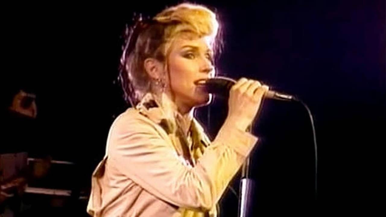 Blondie - Live! The Farewell Concert backdrop