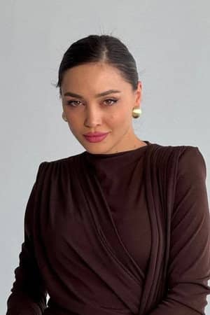 Adriana Galstyan