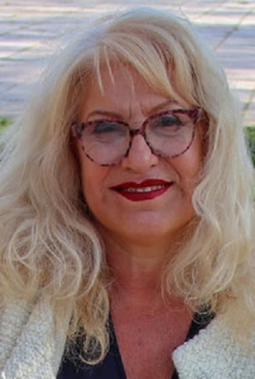 Senora Fina