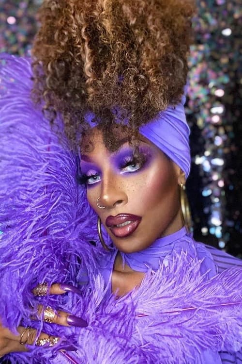Jaida Essence Hall