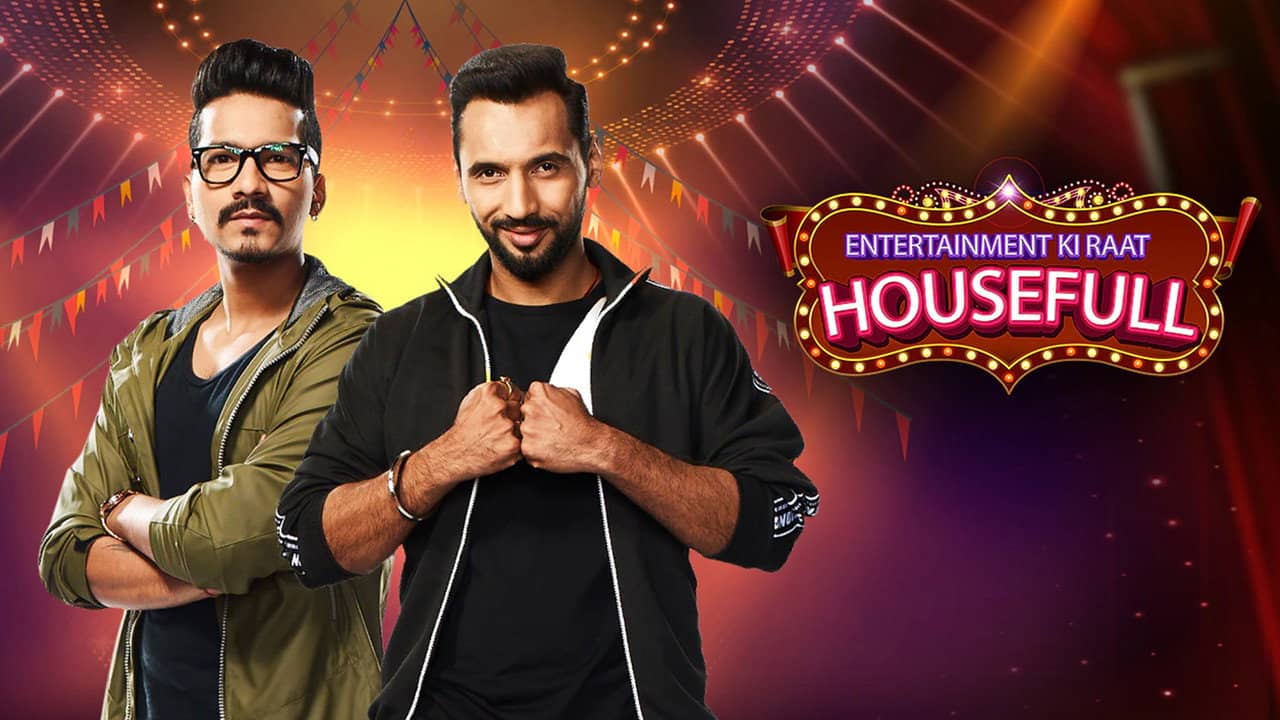 Entertainment Ki Raat Housefull backdrop
