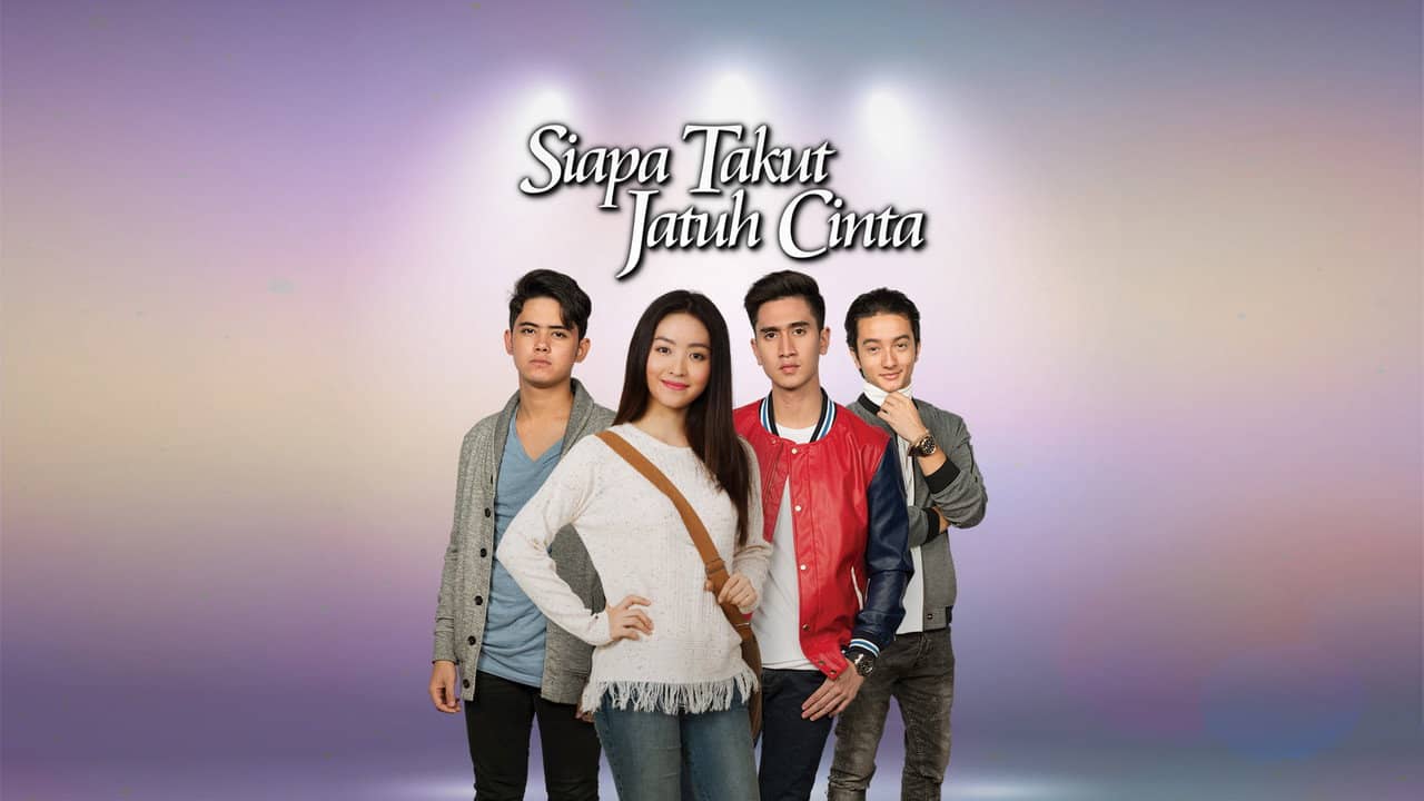 Siapa Takut Jatuh Cinta backdrop