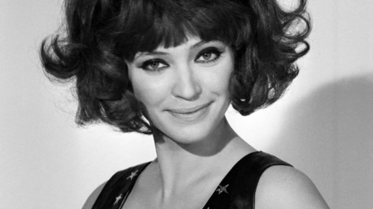 Anna Karina, Remember backdrop