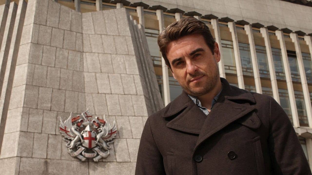 Undercover: Nailing the Fraudsters backdrop