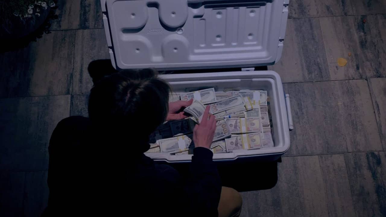 Finger Lickin the SHOW - "The Break In" PART ONE backdrop