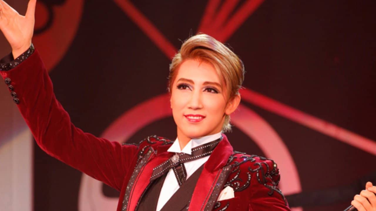 Takarazuka Paris Festival 2017 backdrop
