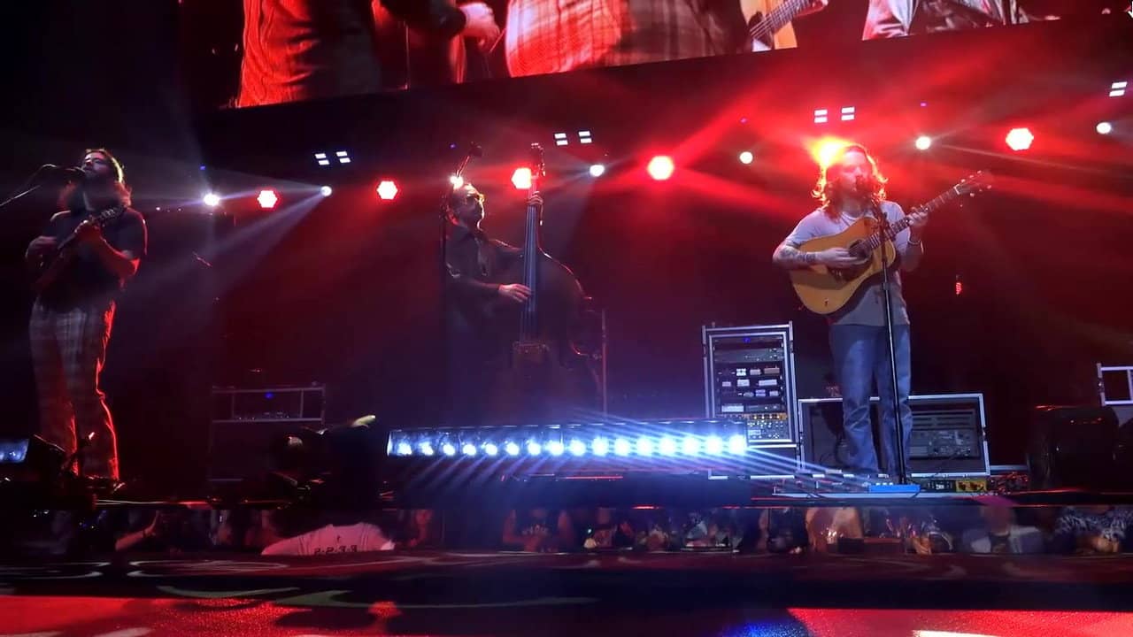 Billy Strings | 2022.12.31 — UNO Lakefront Arena - New Orleans, LA backdrop