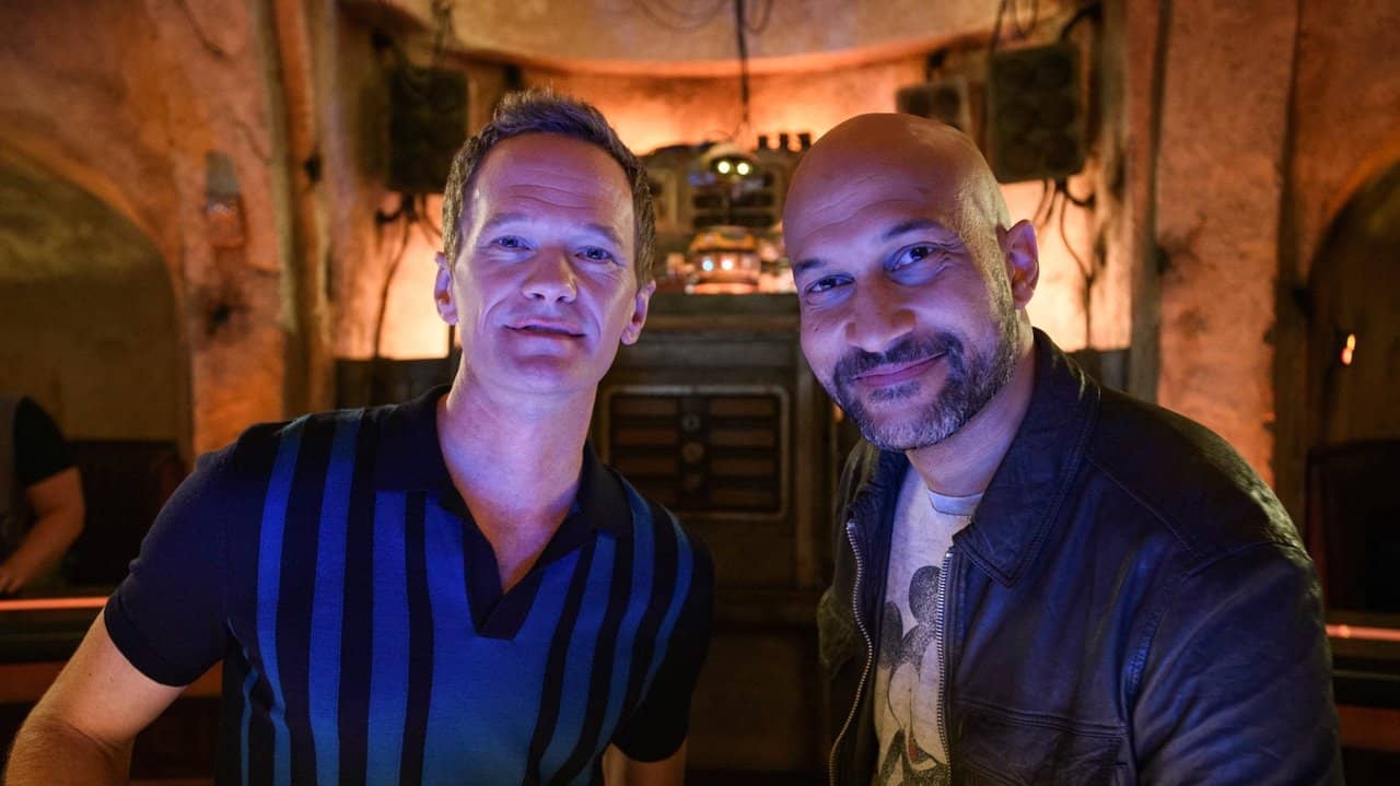 Star Wars: Galaxy's Edge - Adventure Awaits backdrop