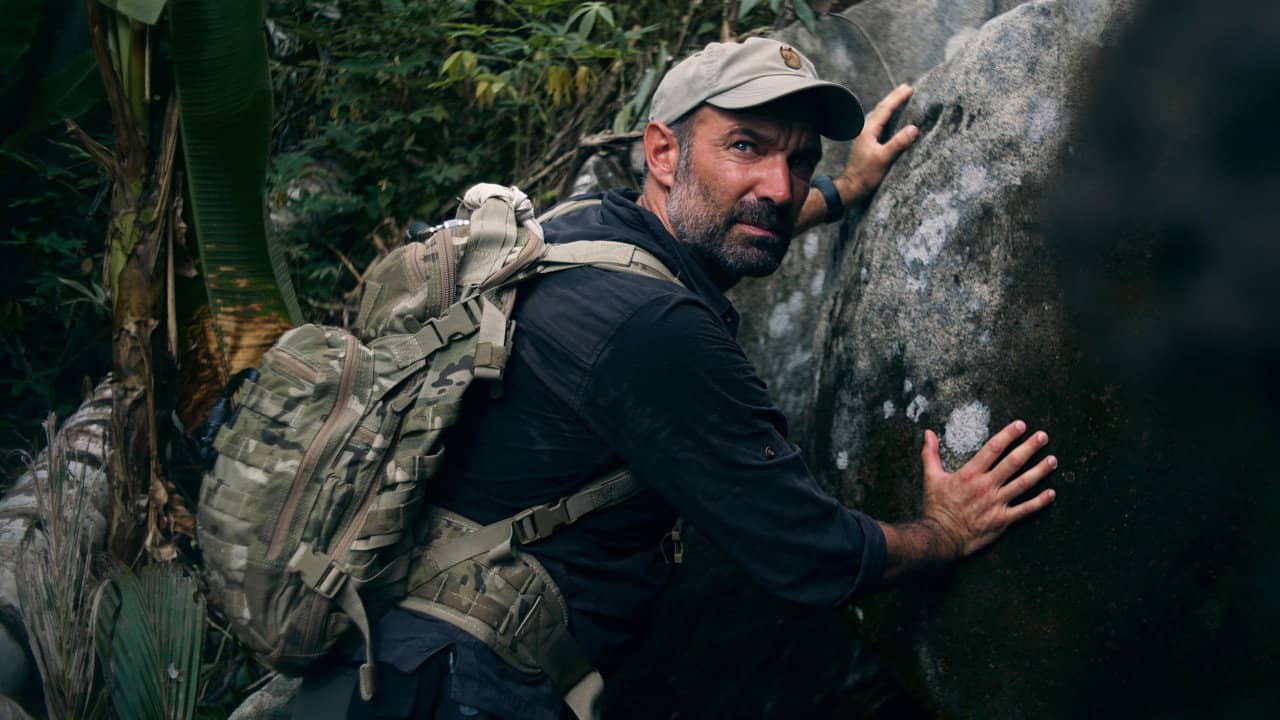 Expedition Mungo backdrop