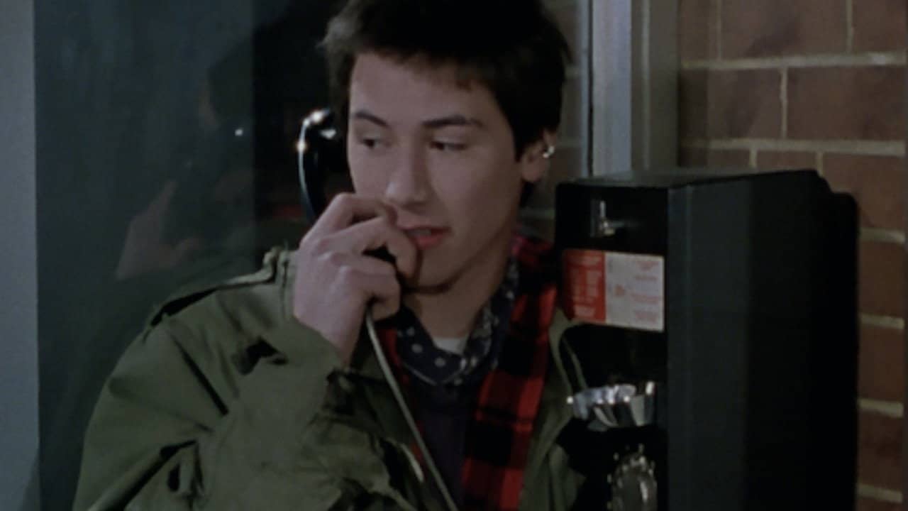 Keanu & Co. backdrop