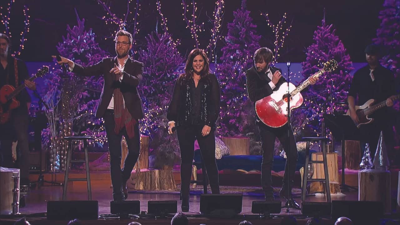 Lady Antebellum Live - On This Winter's Night backdrop
