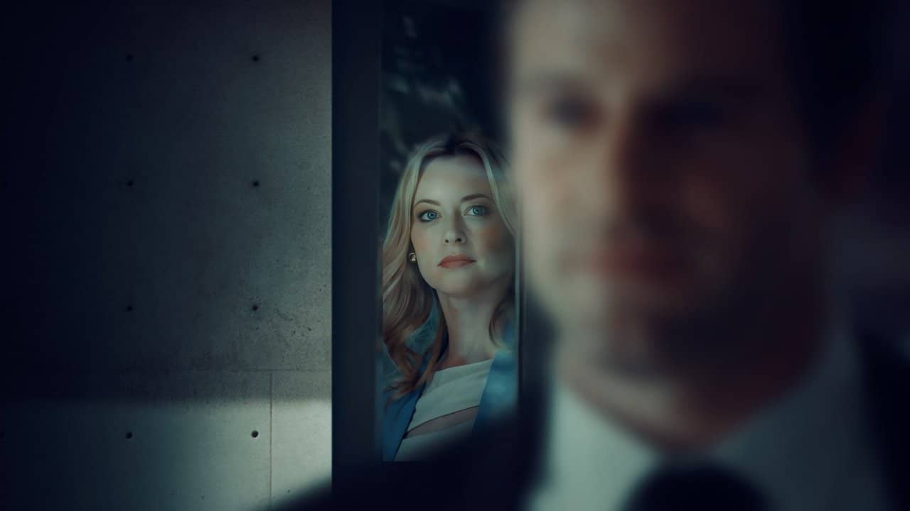 Bodyguard Seduction backdrop