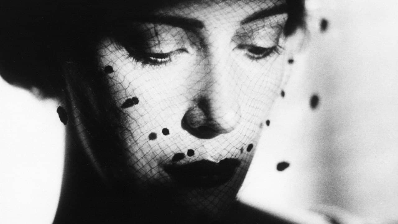 Bérénice backdrop