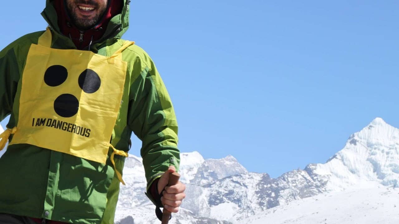 #YellowTheWorld - Everest Edition backdrop