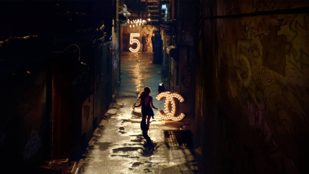 Chanel N°5: The One That I Want backdrop