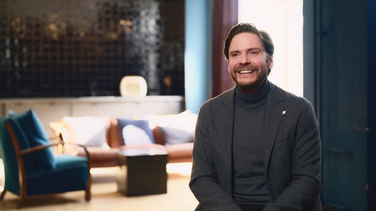 Daniel Brühl: Breaking Bad backdrop