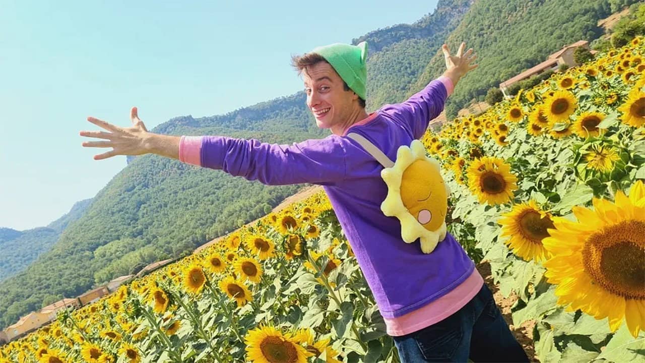 Titó backdrop