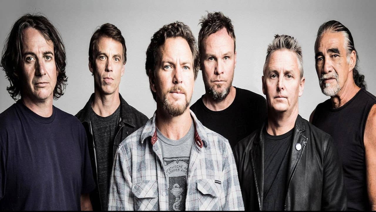 Pearl Jam: Philadelphia 2016 backdrop