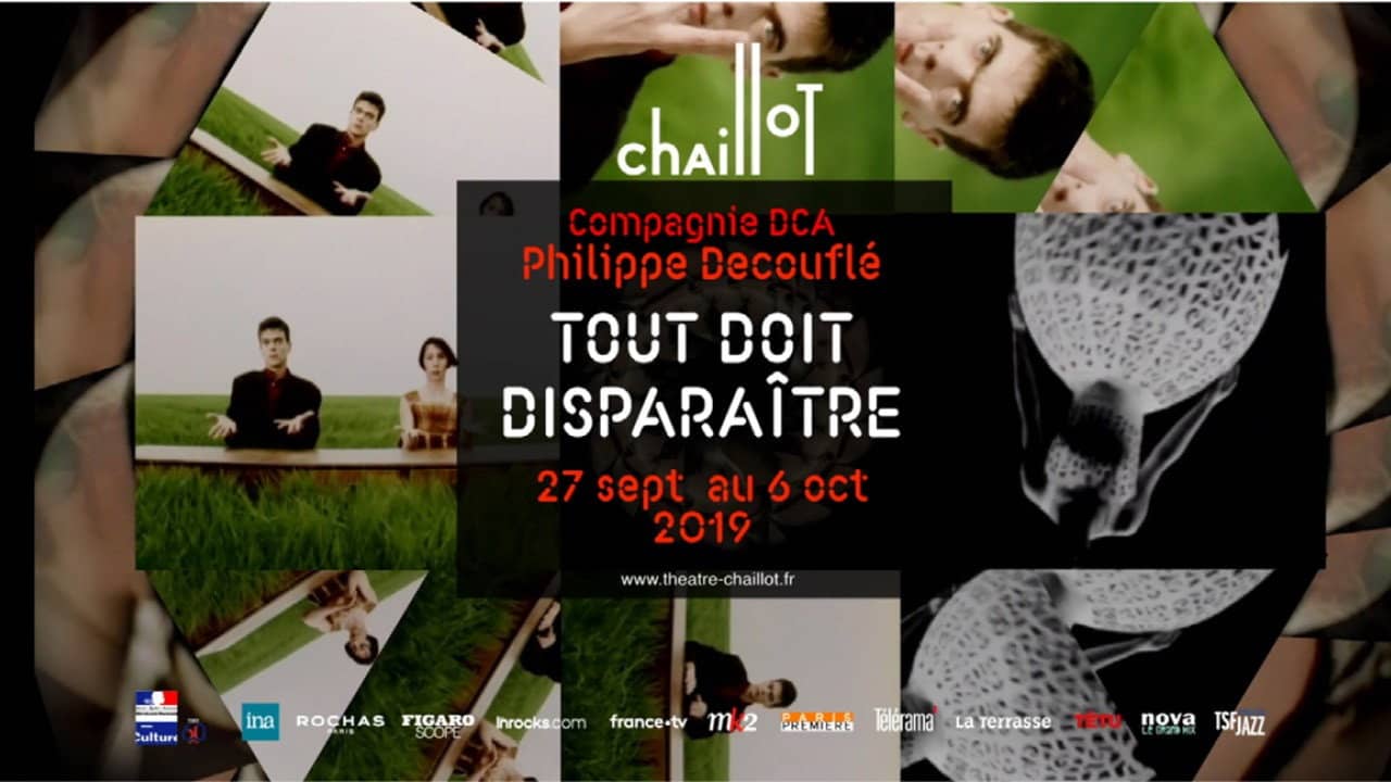 Tout doit disparaitre backdrop