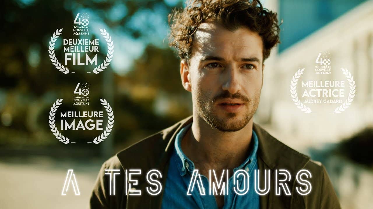 A tes amours backdrop