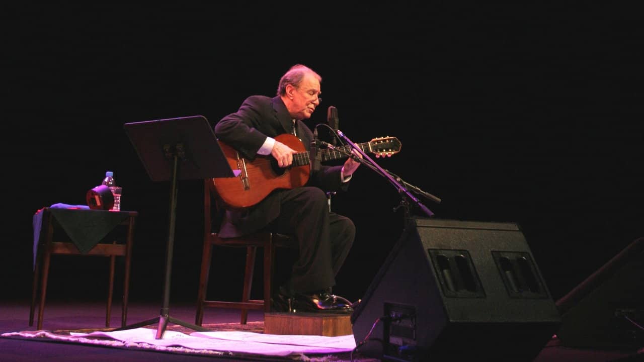 João Gilberto – Live in Tokyo november 8 & 9, 2006 Tokyo International Forum Hall A backdrop