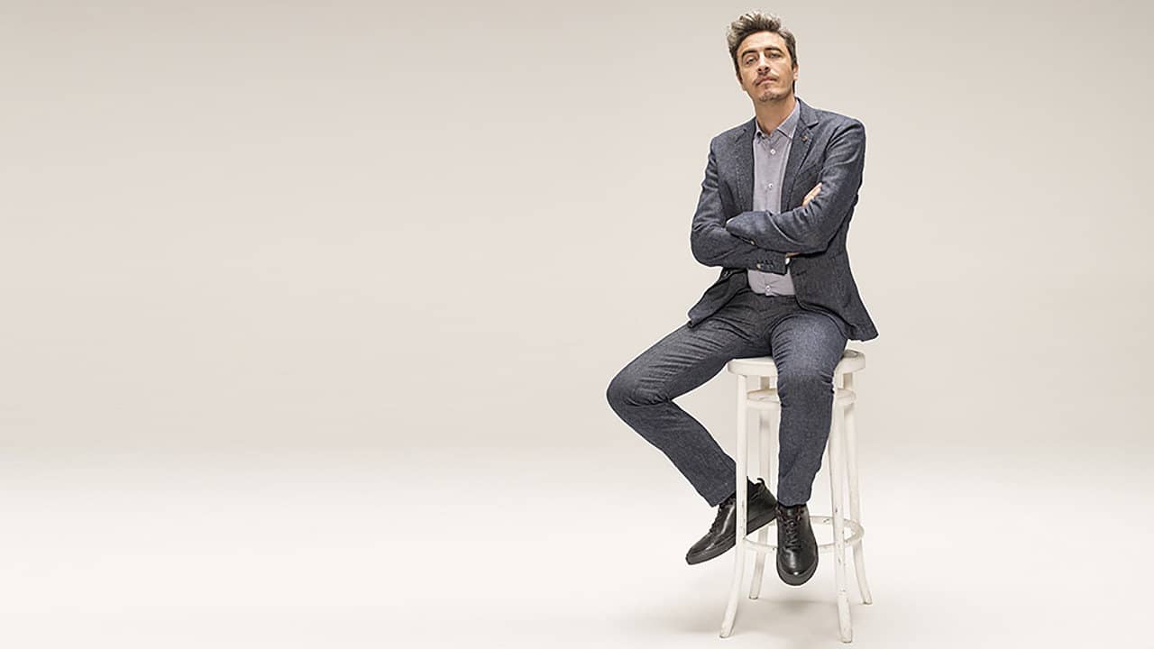 Il candidato va alle elezioni backdrop