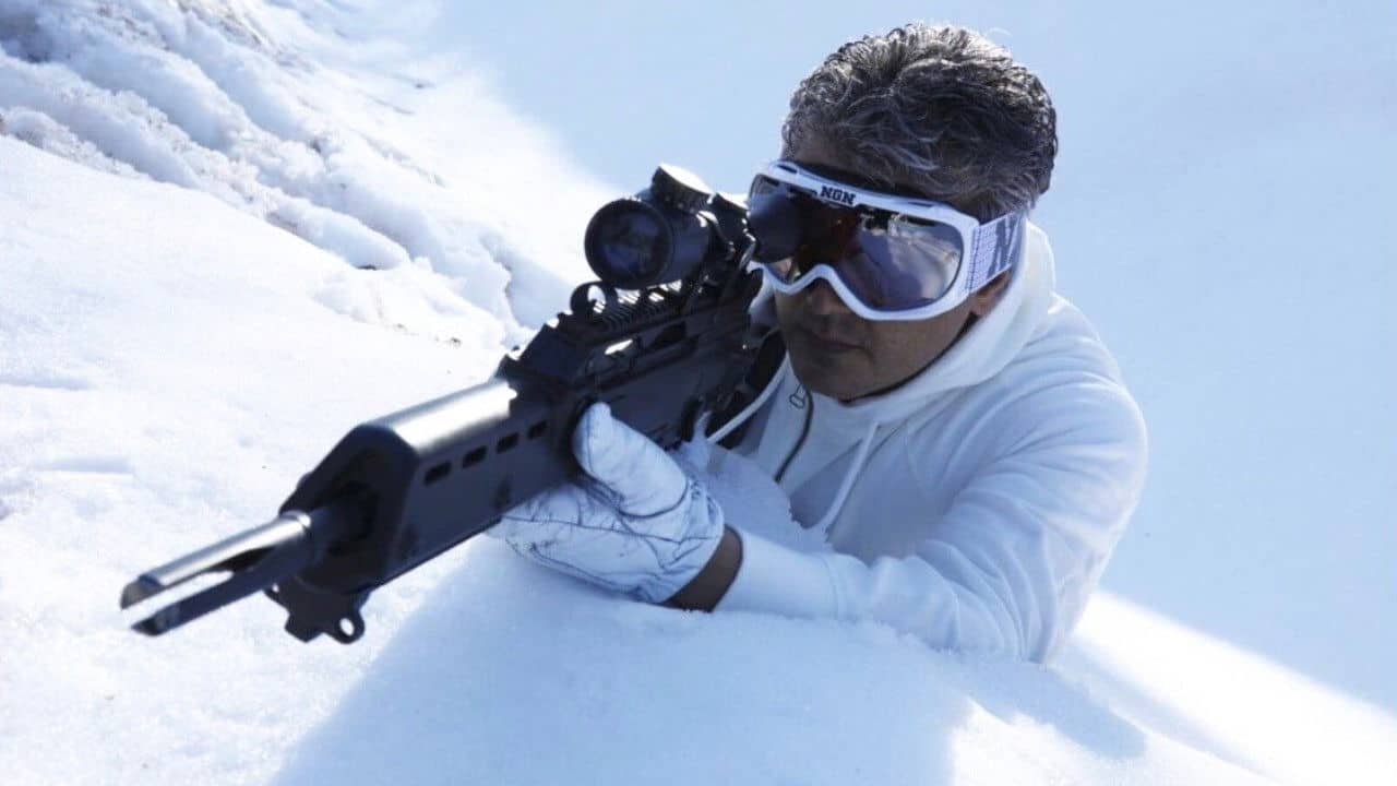 Vivegam backdrop